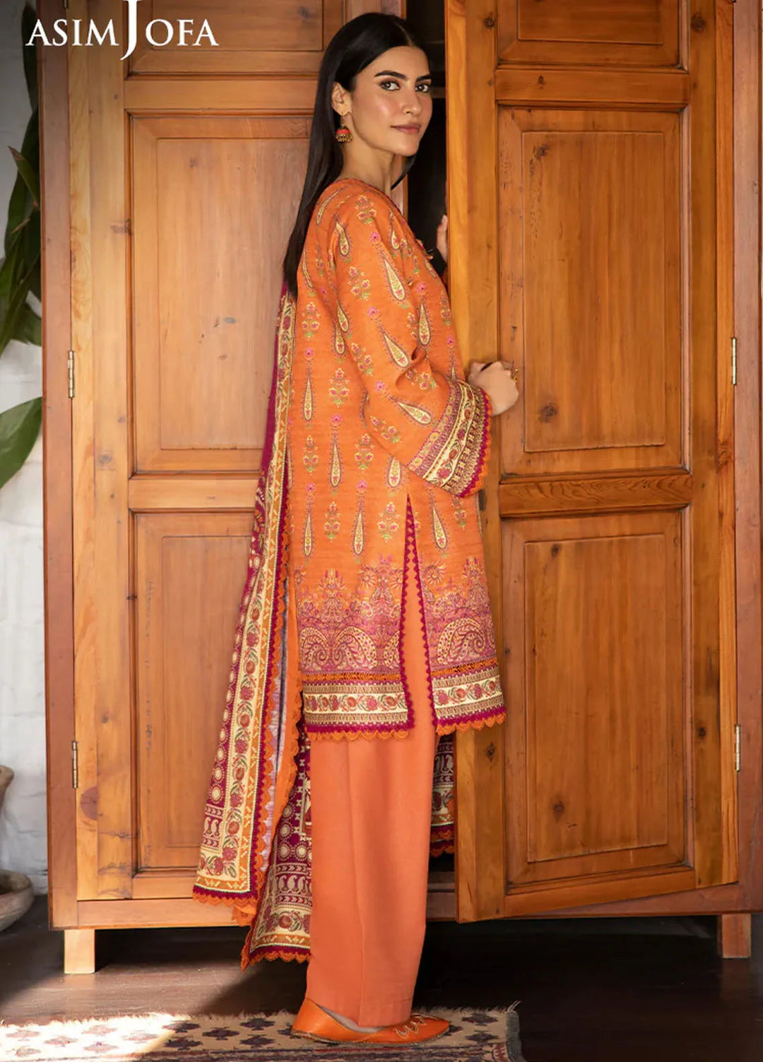 Asim Jofa Printed Khaddar Suits Unstitched 3 Piece AJ24UW AJUW-54 - Winter Collection