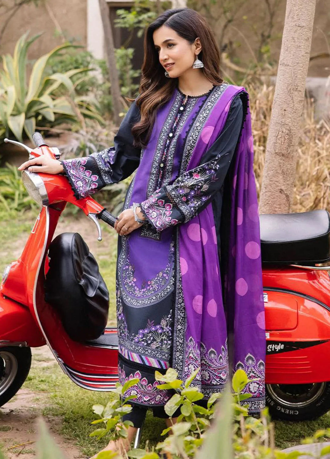 Asim Jofa Printed Lawn Suit Unstitched 3 Piece AJ24P2 AJBU-15 - Summer Collection