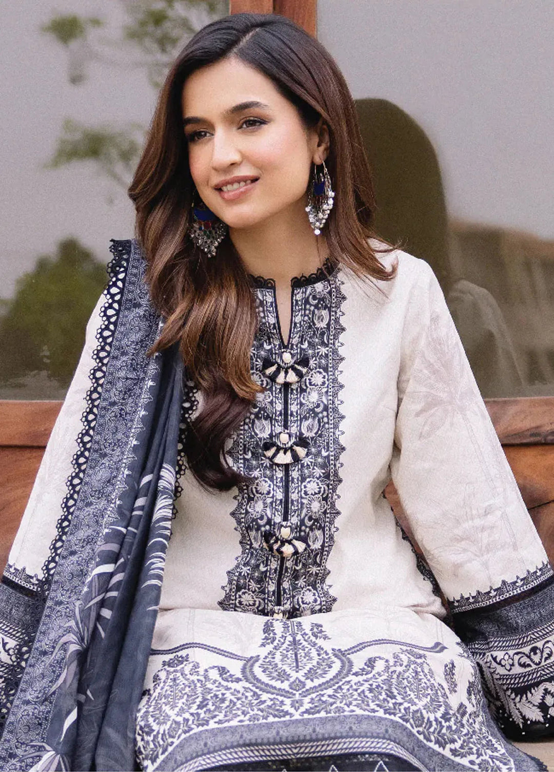 Asim Jofa Printed Lawn Suit Unstitched 3 Piece AJ24P2 AJBU-17 - Summer Collection