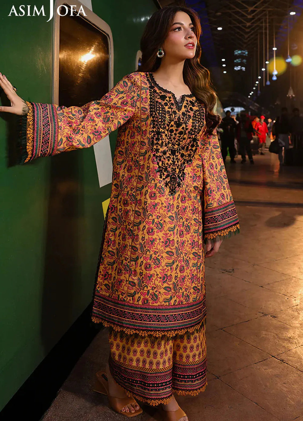 Asim Jofa Embroidered Lawn Suits Unstitched 2 Piece AJ25ES AJUBF-30 - Summer Collection