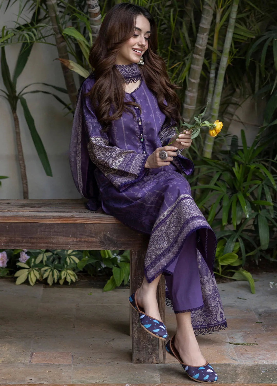 Asim Jofa Printed Lawn Suits Unstitched 3 Piece AJ24BP AJGB-13 - Summer Collection