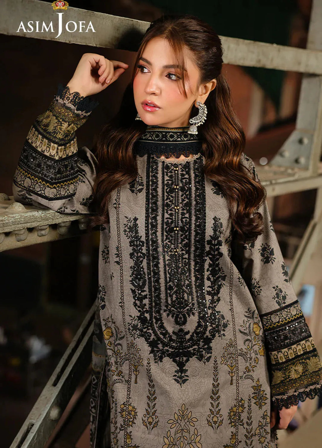 Asim Jofa Embroidered Lawn Suits Unstitched 3 Piece AJ25ES AJUBF-51 - Summer Collection