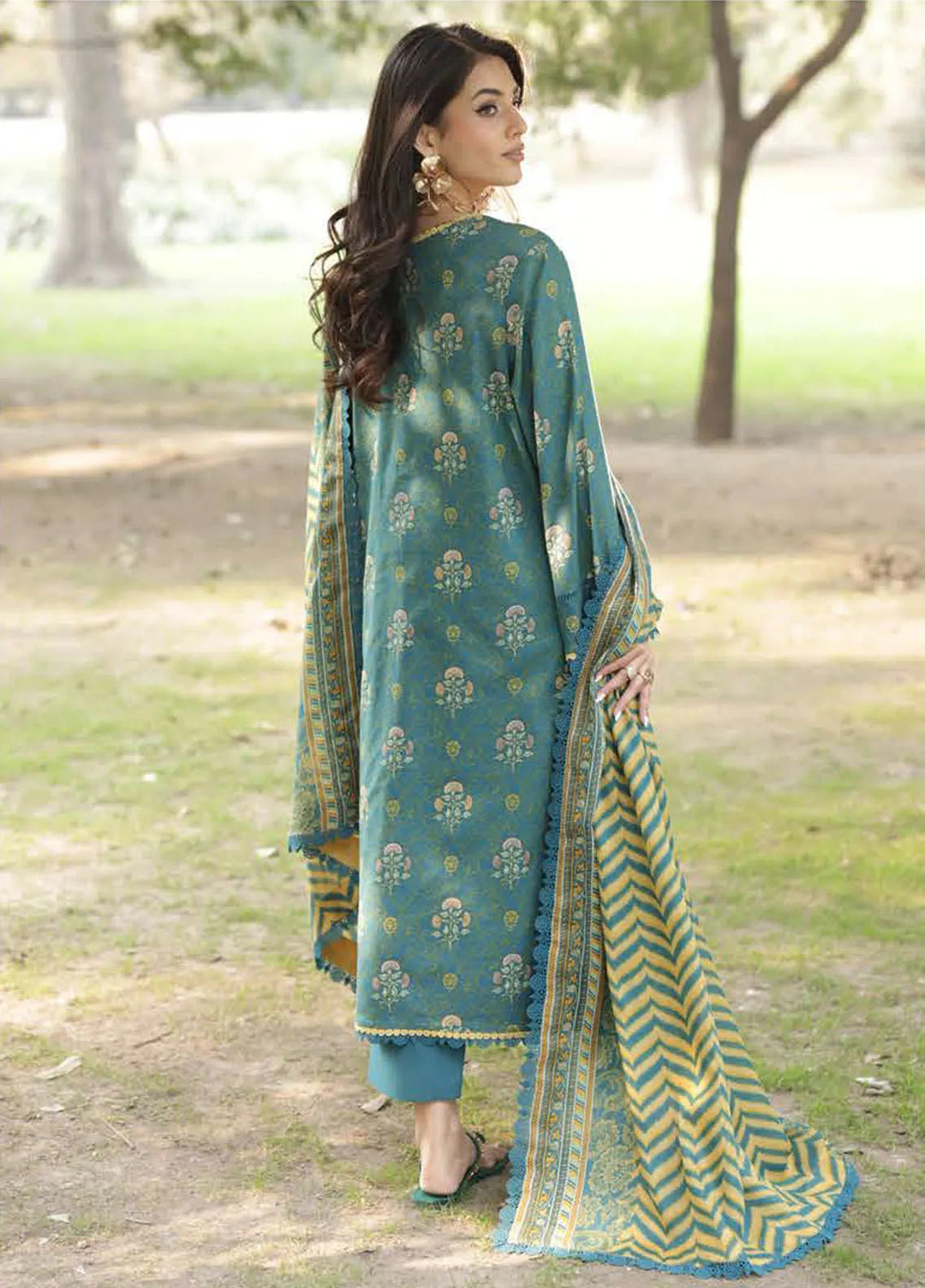 Asim Jofa Printed Lawn Suits Unstitched 3 Piece AJ25P3 AJUBJ-16 - Summer Collection