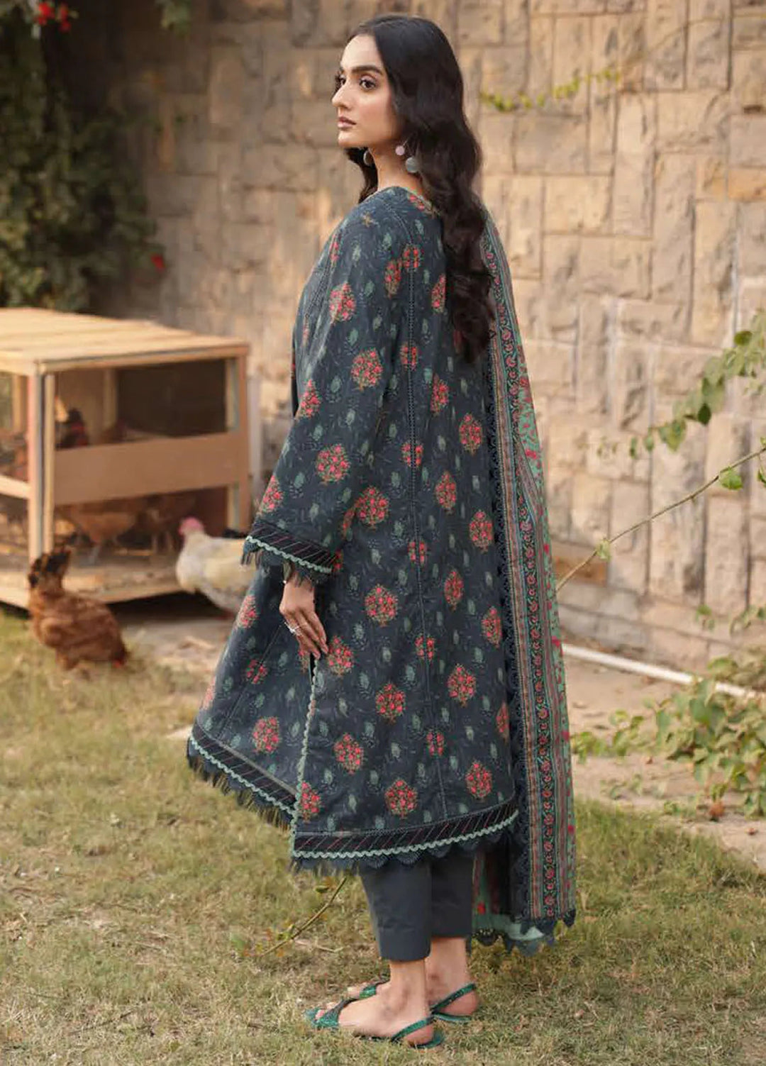 Asim Jofa Printed Lawn Suits Unstitched 3 Piece AJ25P3 AJUBJ-17 - Summer Collection