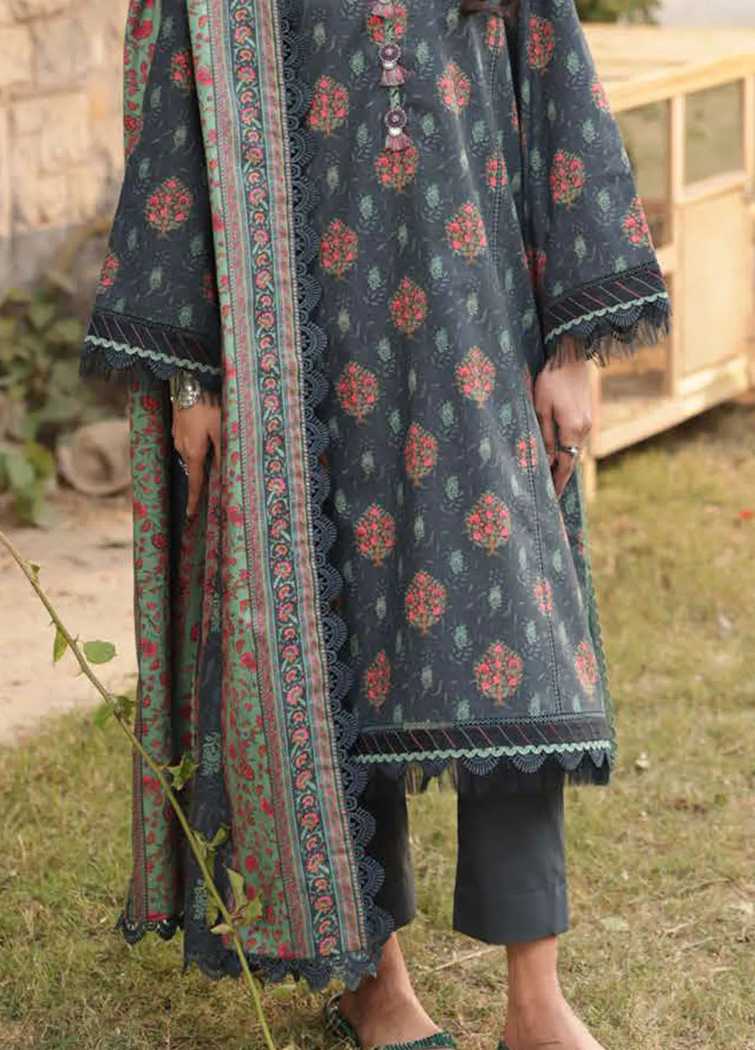 Asim Jofa Printed Lawn Suits Unstitched 3 Piece AJ25P3 AJUBJ-17 - Summer Collection