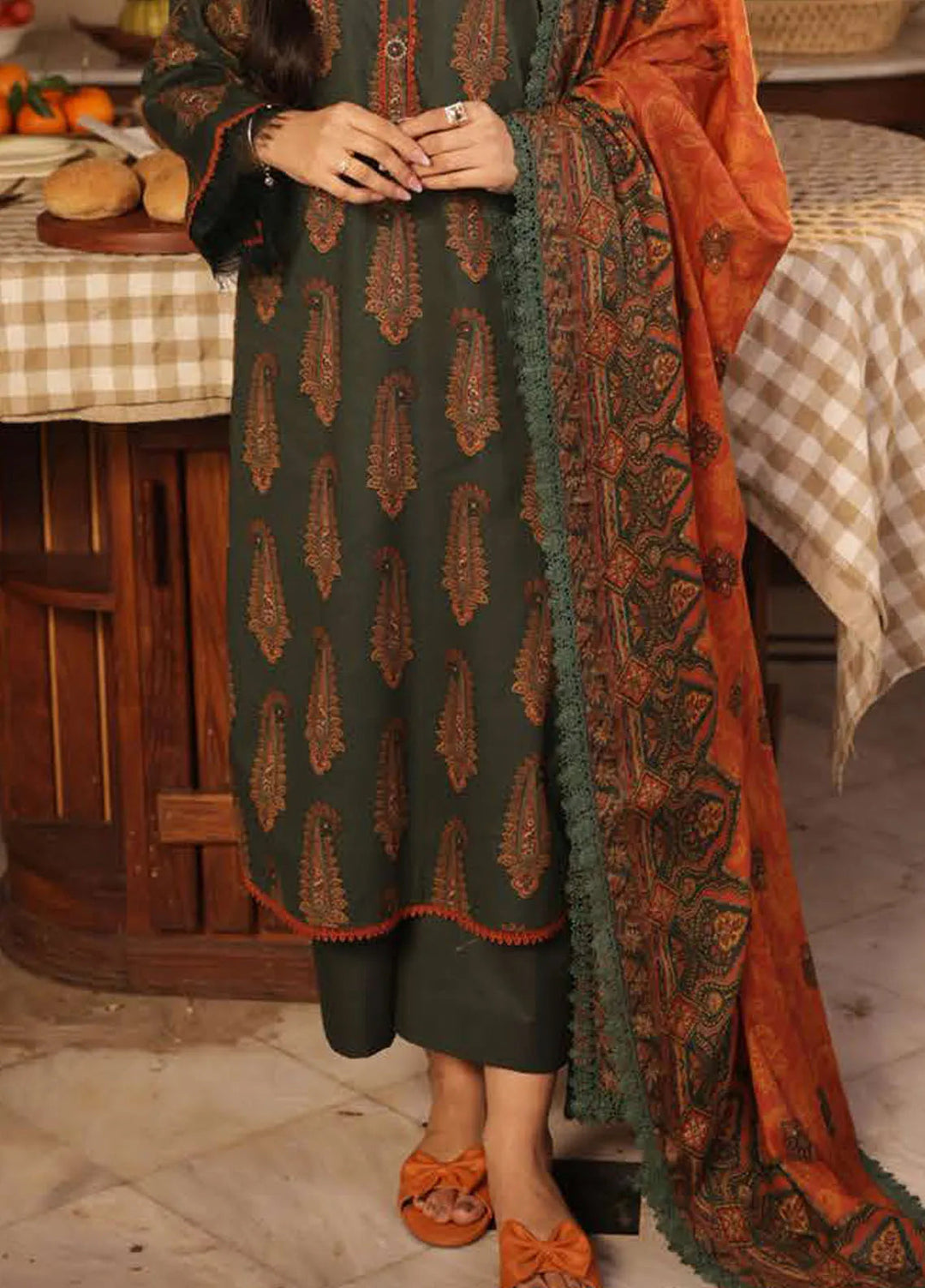 Asim Jofa Printed Lawn Suits Unstitched 3 Piece AJ25P3 AJUBJ-22 - Summer Collection