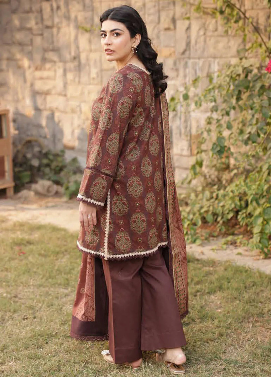 Asim Jofa Printed Lawn Suits Unstitched 3 Piece AJ25P3 AJUBJ-23 - Summer Collection