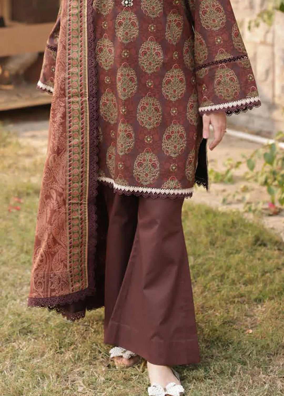 Asim Jofa Printed Lawn Suits Unstitched 3 Piece AJ25P3 AJUBJ-23 - Summer Collection