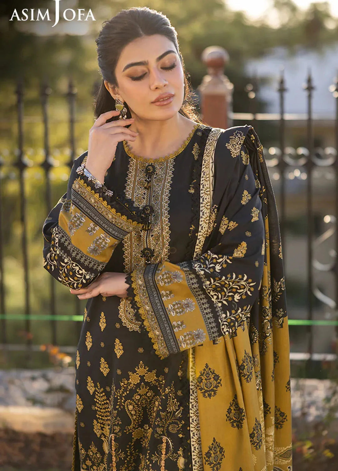 Asim Jofa Printed Viscose Suits Unstitched 3 Piece AJ24UW AJUW-69 - Winter Collection