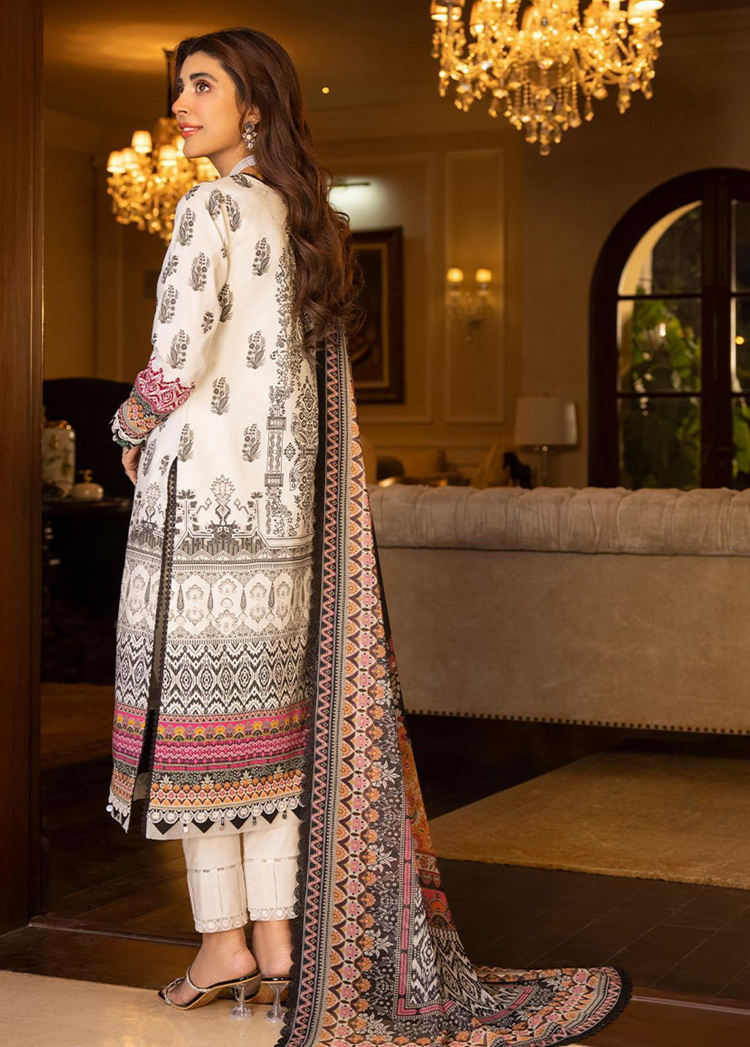 Asim Jofa Embroidered Lawn Suits Unstitched 3 Piece AJ23P AJS-25 - Summer Collection