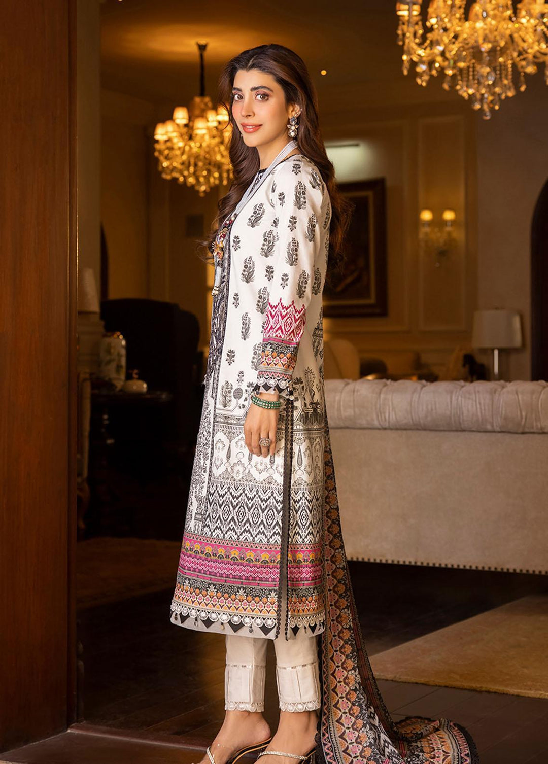 Asim Jofa Embroidered Lawn Suits Unstitched 3 Piece AJ23P AJS-25 - Summer Collection