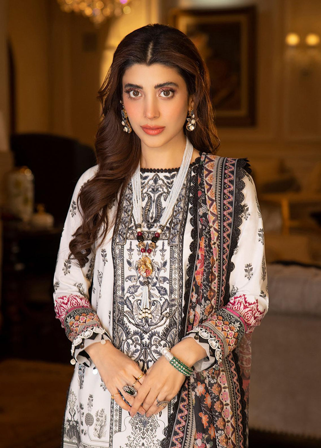 Asim Jofa Embroidered Lawn Suits Unstitched 3 Piece AJ23P AJS-25 - Summer Collection