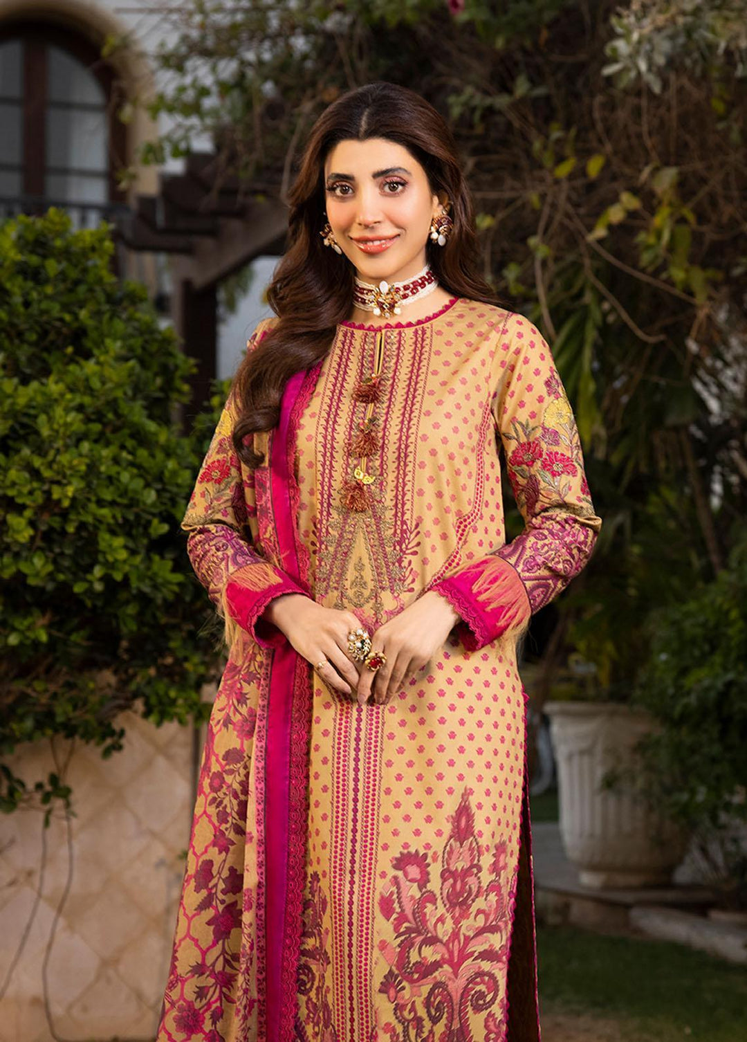 Asim Jofa Embroidered Lawn Suits Unstitched 3 Piece AJ23P AJS-31 - Summer Collection