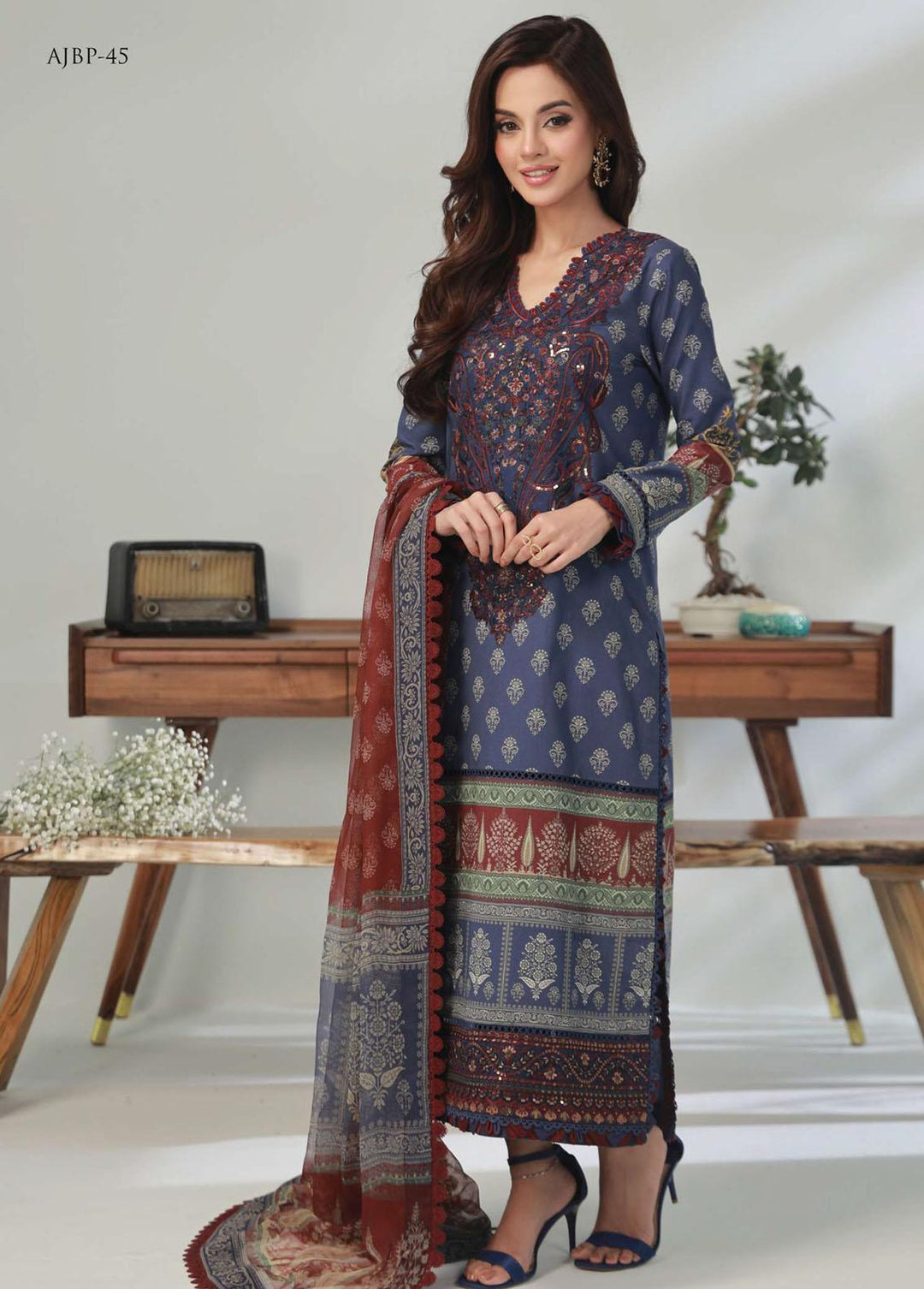 Asim Jofa Embroidered Lawn Suits Unstitched 3 Piece AJ23-P2 AJBP-45 - Summer Collection