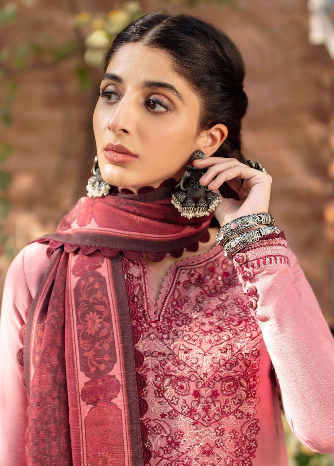 Asra By Asim Jofa Embroidered  Suits Unstitched 3 Piece AJ22AW AJW-03 - Winter Collection