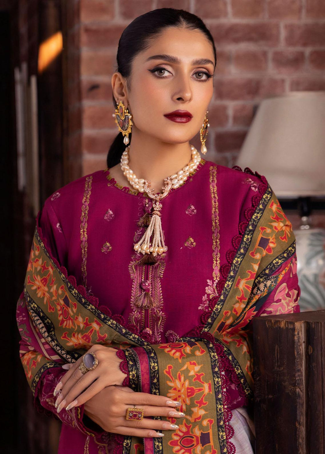 Asra By Asim Jofa Embroidered  Suits Unstitched 3 Piece AJ22AW AJW-18 - Winter Collection