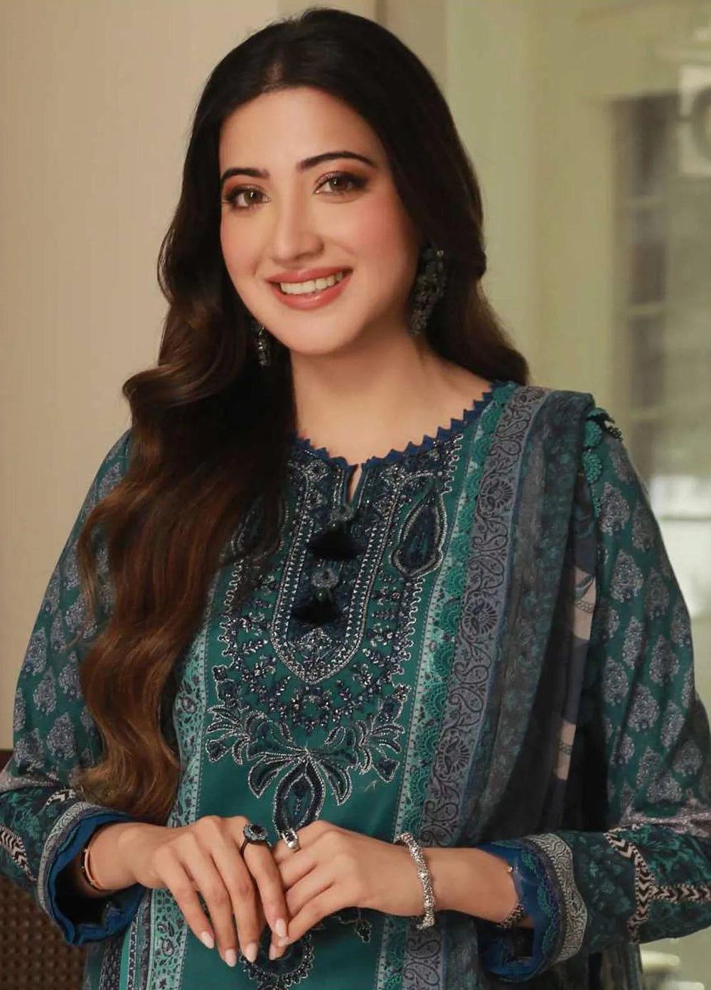 Asra Intermix By Asim Jofa Embroidered Cambric Unstitched Suit 3 Piece AJ23AI AJAS-02 - Formal Collection