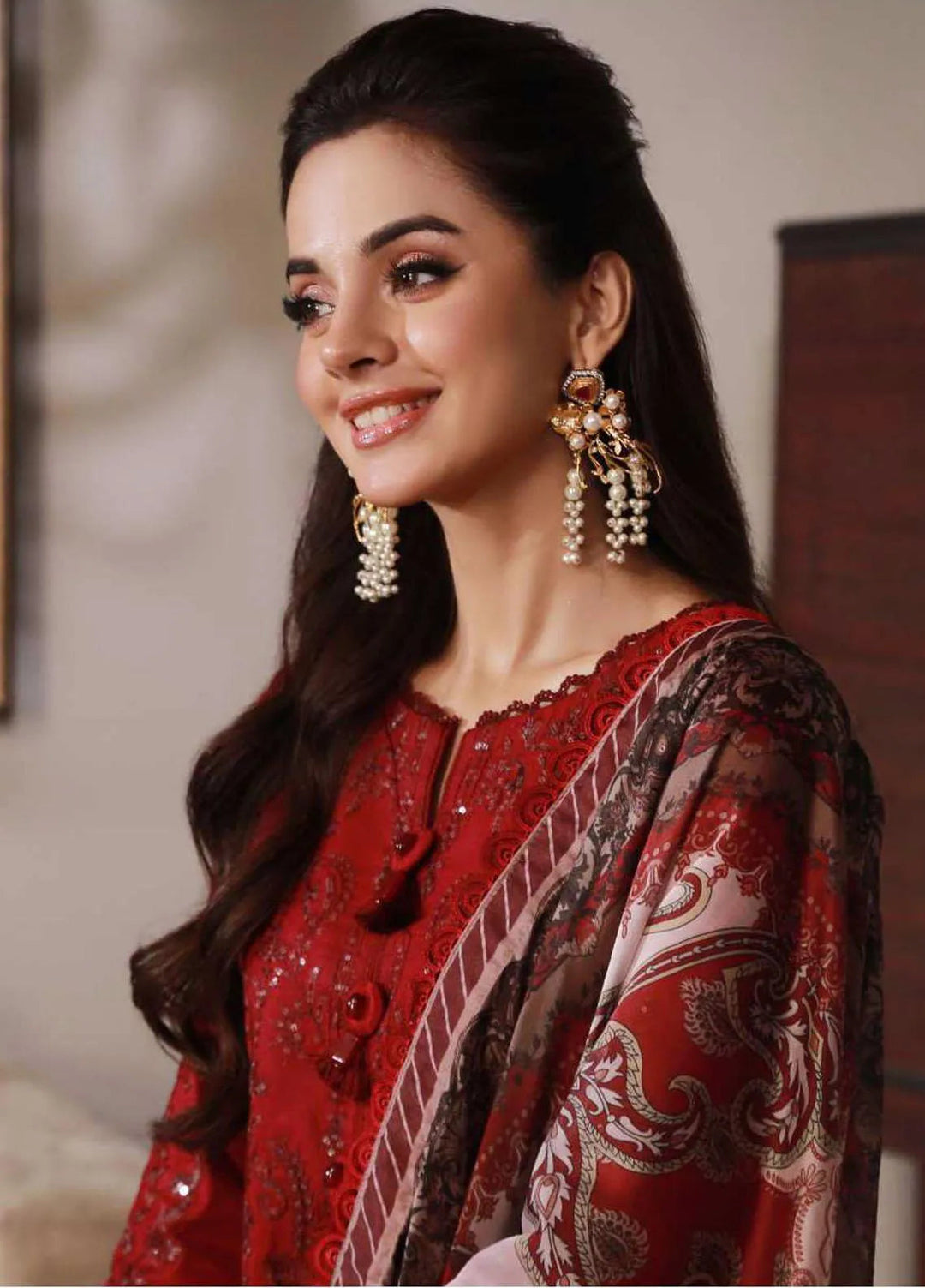 Asra Intermix By Asim Jofa Embroidered Cambric Unstitched Suit 3 Piece AJ23AI AJAS-25 - Formal Collection