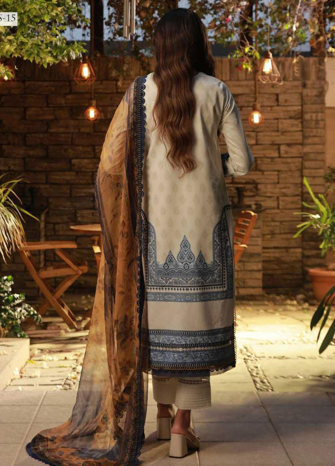 Asra Intermix By Asim Jofa Printed Cambric Suits Unstitched 3 Piece AJ23AI AJAS-15 - Formal Collection