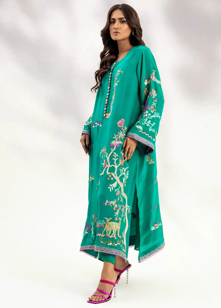 Atiya Irfan Studio Pret Embroidered Grip Kurti ES-03