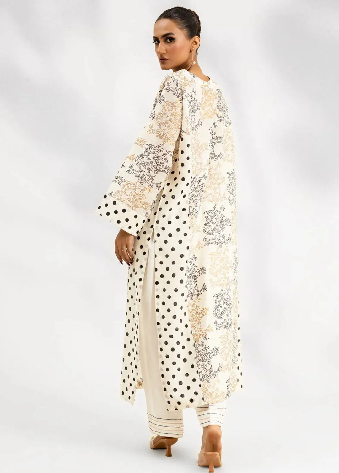 Atiya Irfan Studio Pret Embroidered Silk 3 Piece Suit ES-10