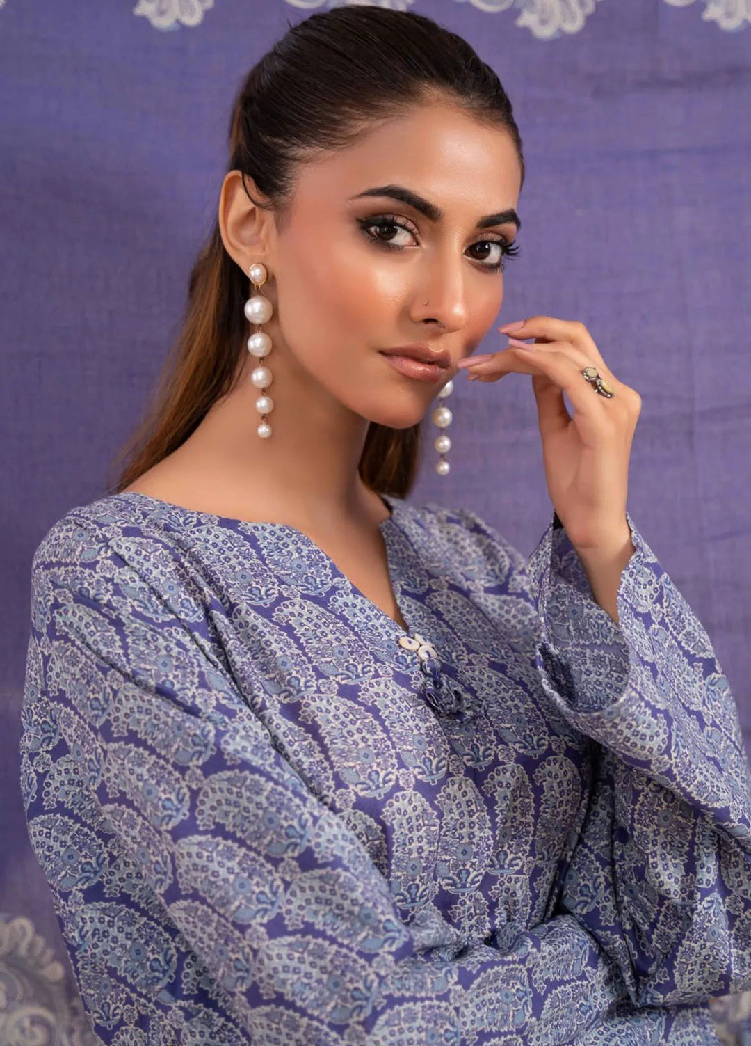 Ayla Studio Casual Pret Printed Lawn 3 Piece Suit KH-003 Paisley Passion