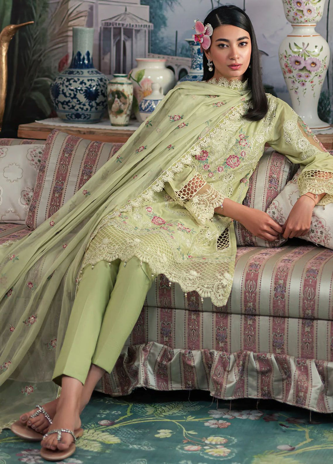 Ayra By Emaan Adeel Embroidered Lawn Suit Unstitched 3 Piece EA24AL AR-02 - Luxury Summer Collection