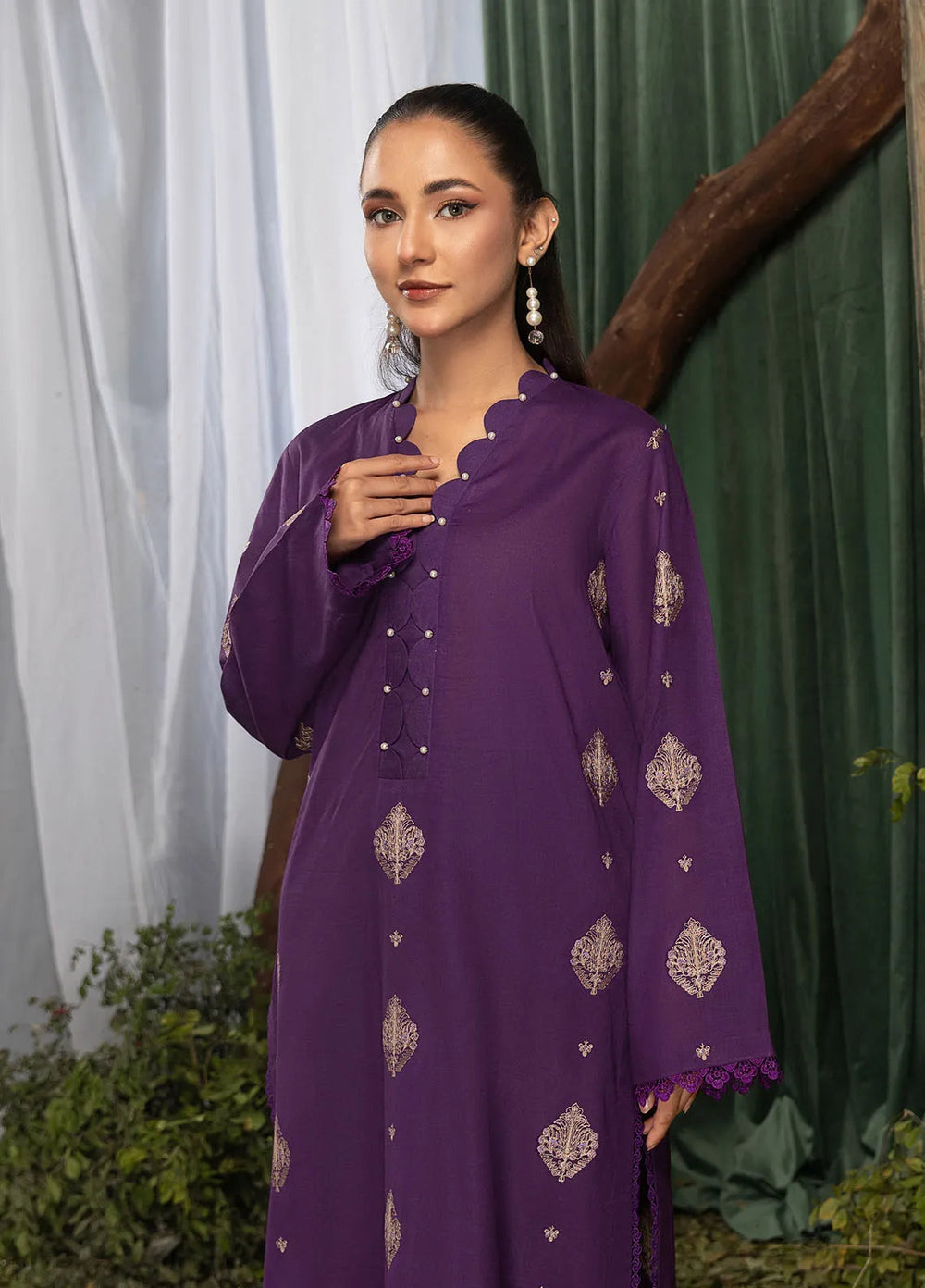 Ayra by Meeral Embroidered Lawn Suit Unstitched 2 Piece MRL24AR Zohra - Summer Collection