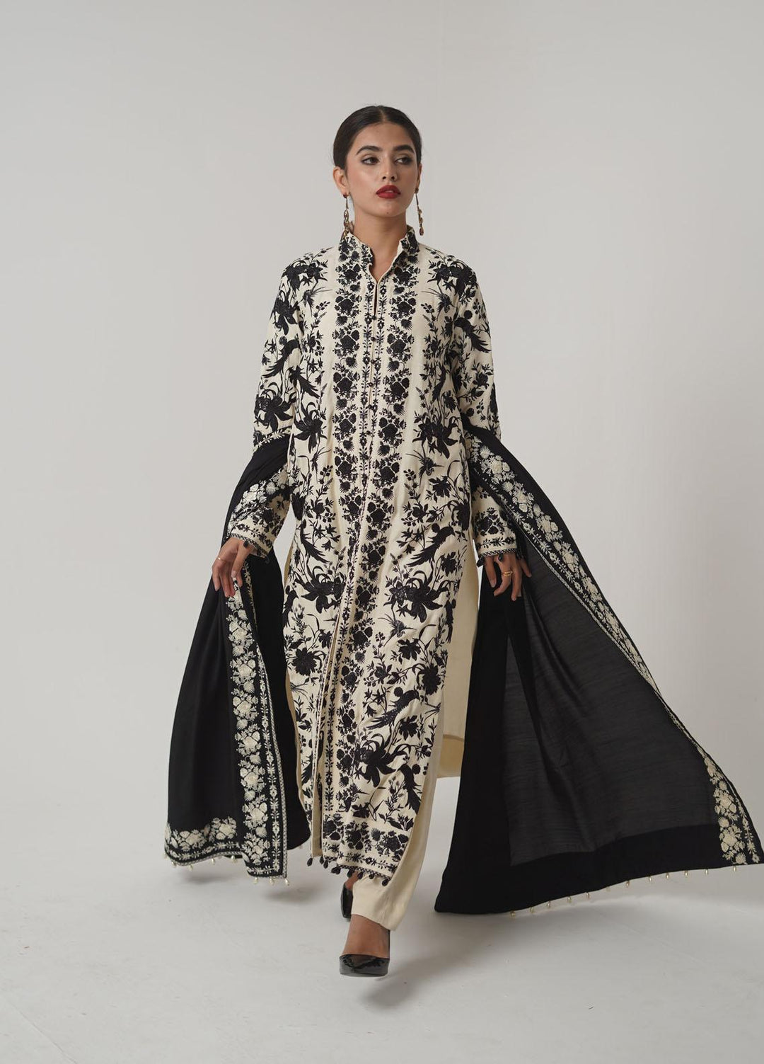 Ayra by Muraad Embroidered Raw Silk Suits Unstitched 3 Piece MU22AR A-008 Eyleen - Luxury Winter Collection