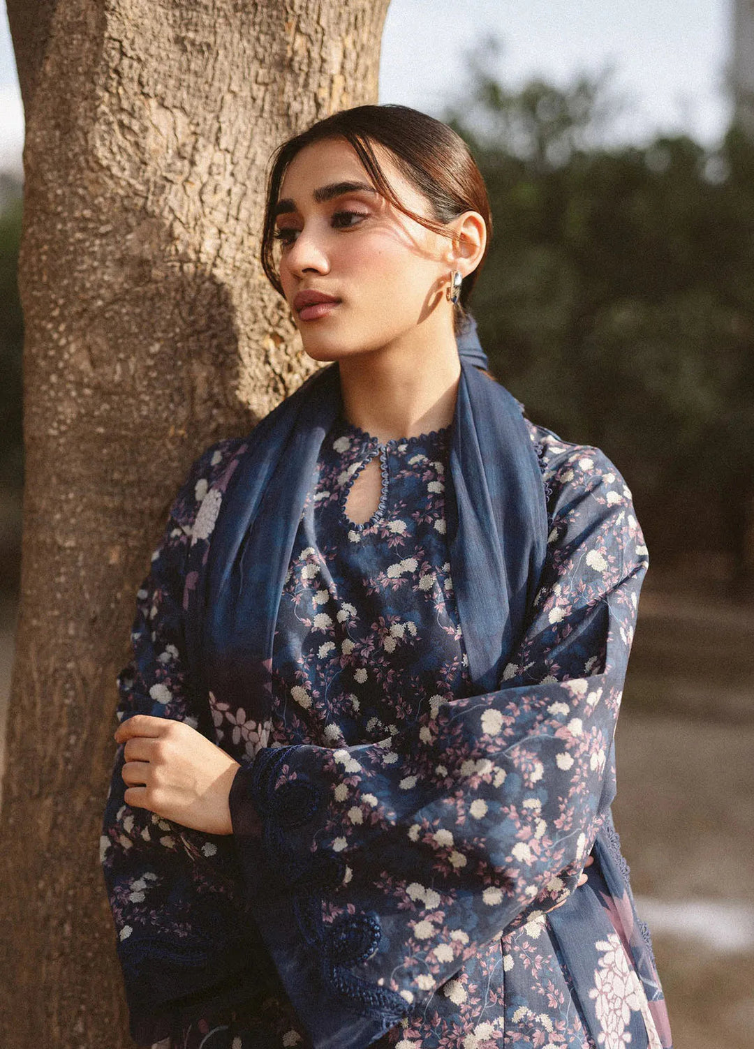 Ayzel by Afrozeh Embroidered Lawn Suits Unstitched 3 Piece D-08 Evana - Core Collection