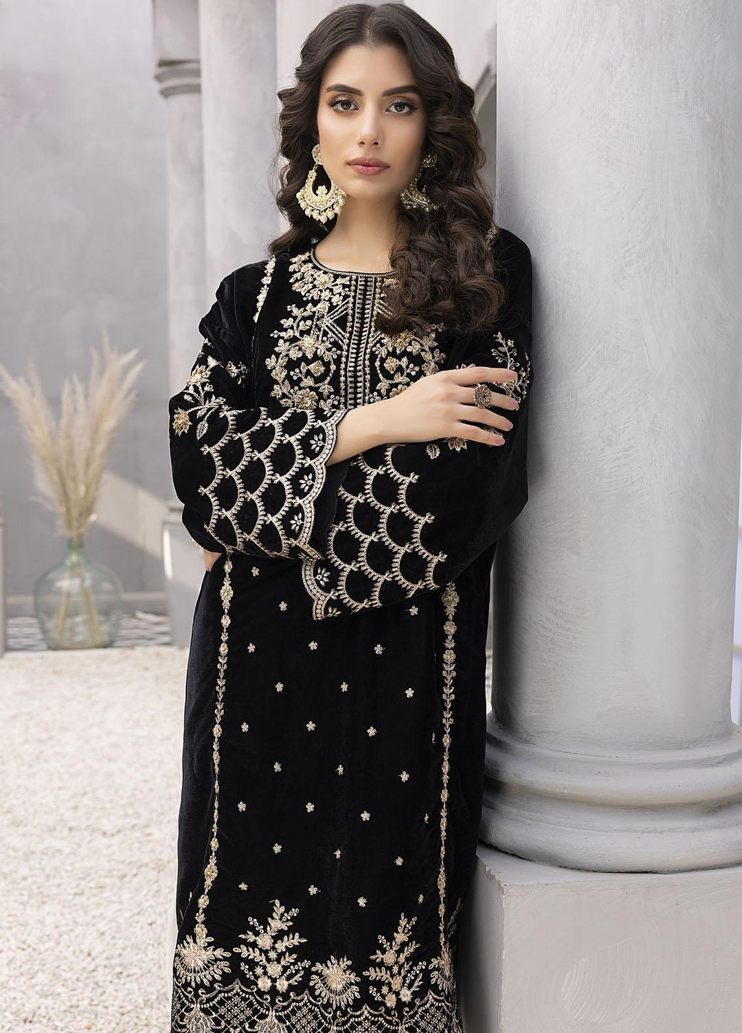 Azure Luxury Pret Embroidered Velvet 2 Piece Dress AZU22VL Moon Glow 327