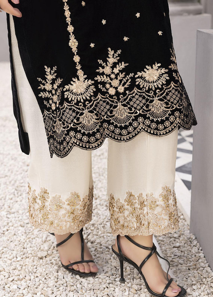 Azure Luxury Pret Embroidered Velvet 2 Piece Dress AZU22VL Moon Glow 327