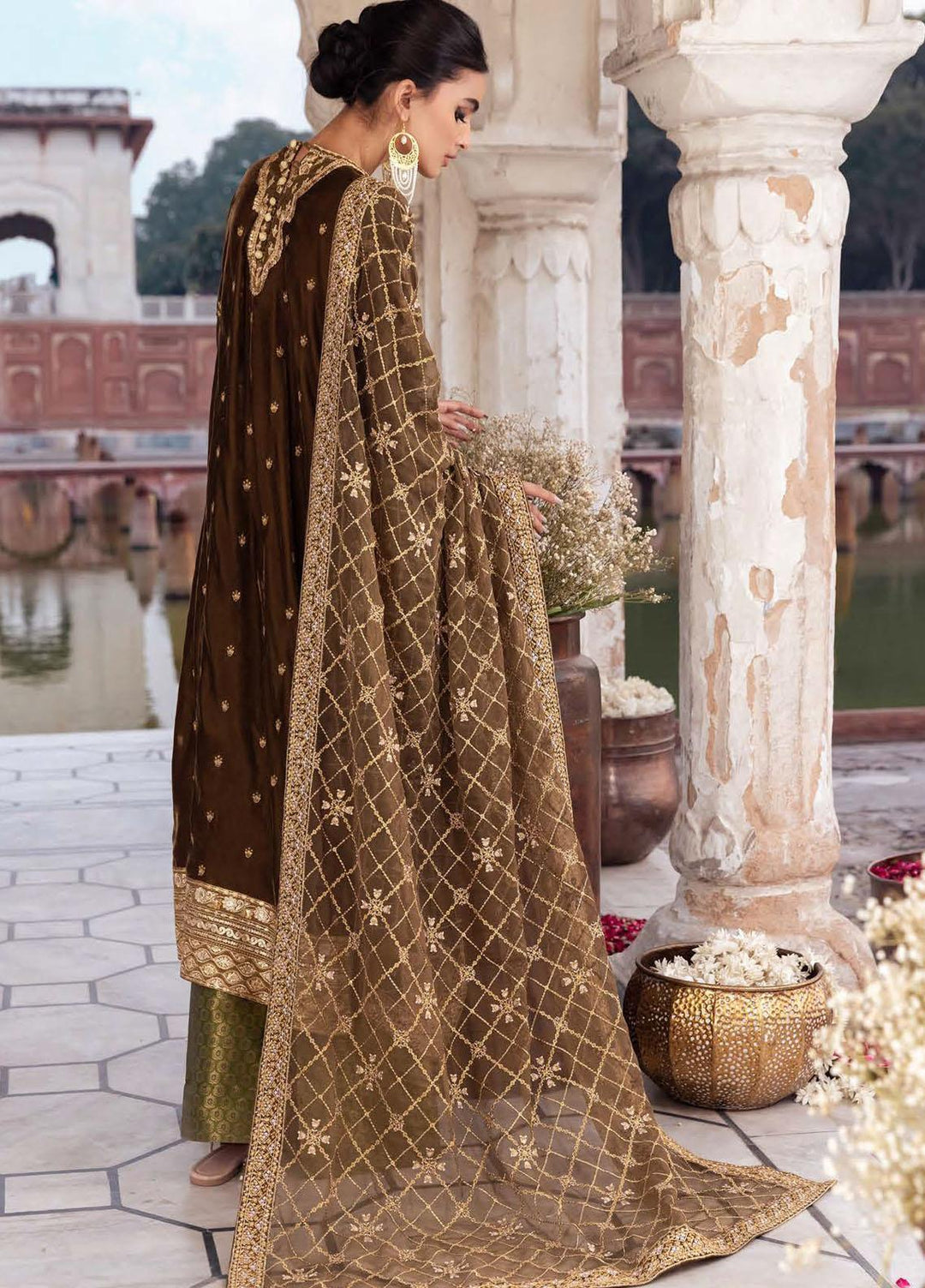 Baagh By AIK Atelier Embroidered Velvet Suits Unstitched 3 Piece AIK22B Look 10 - Winter Collection