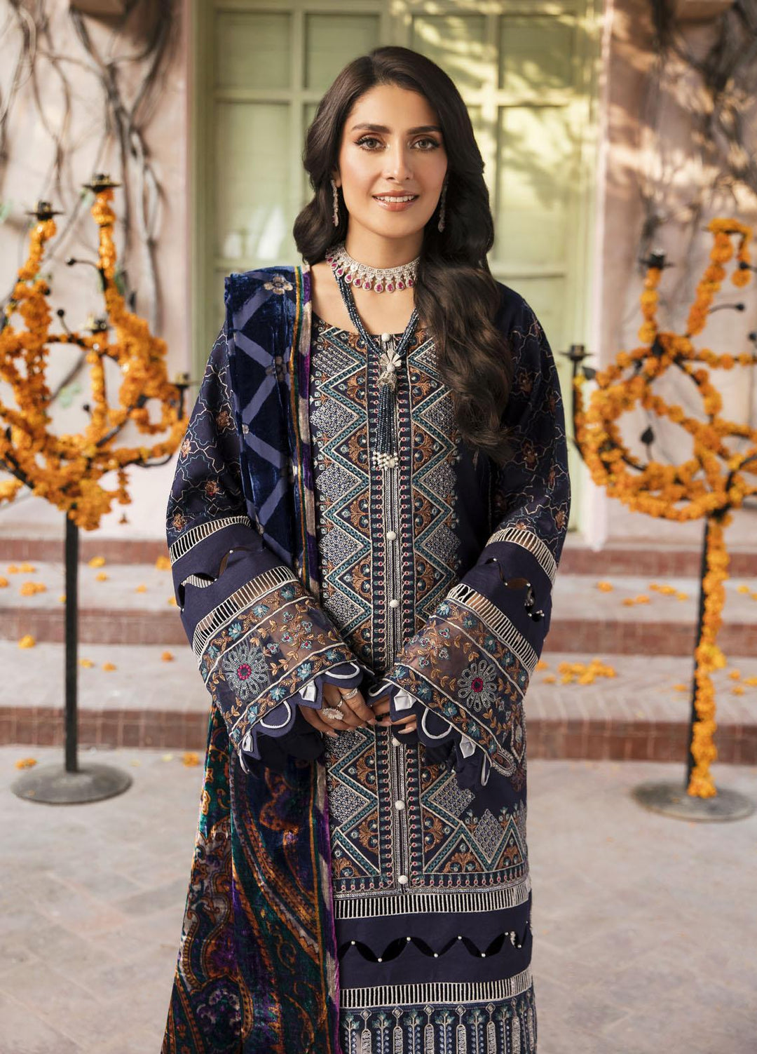 Bandhan By Parishay Embroidered Karandi Suits Unstitched 3 Piece PRS22B Noor - Winter Collection