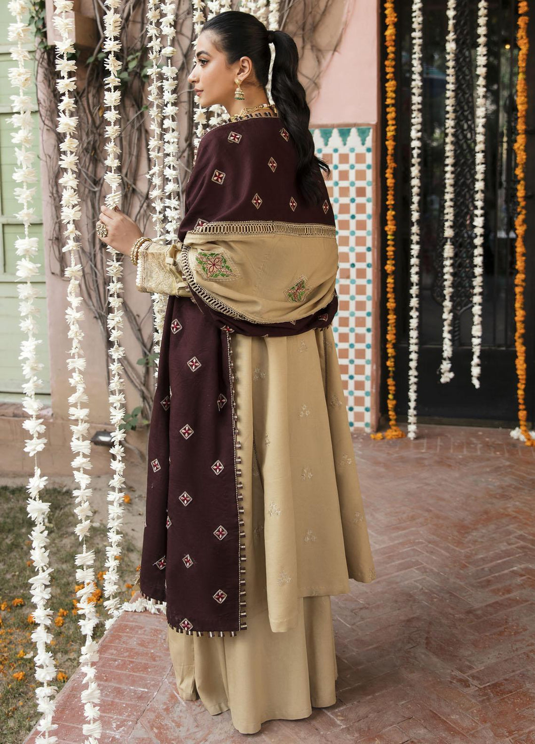 Bandhan By Parishay Embroidered Karandi Suits Unstitched 3 Piece PRS22B Pasbaan - Winter Collection