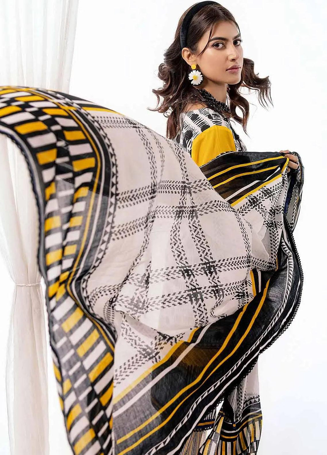 Bagh By Gul Ahmed Printed Lawn Suits Unstitched 3 Piece GA23BG CL-32455 - Summer Collection