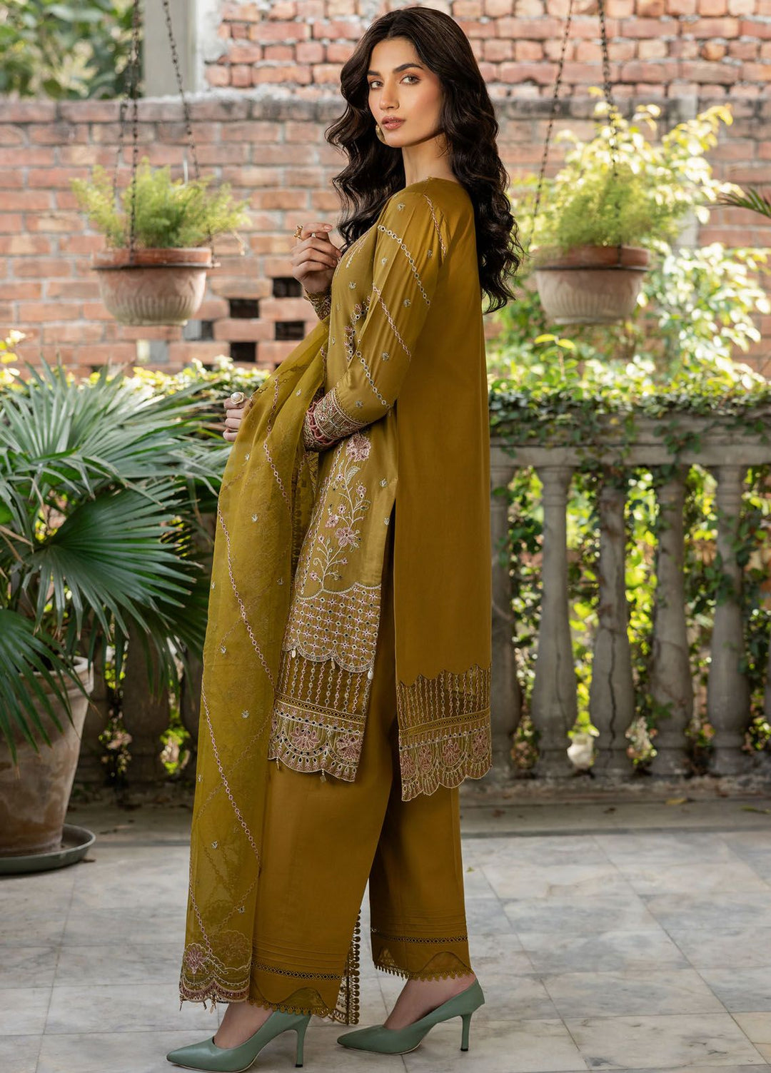 Bahaar By Farasha Embroidered Lawn Suit Unstitched 3 Piece FSH24B 08 Summer Bloom - Summer Collection