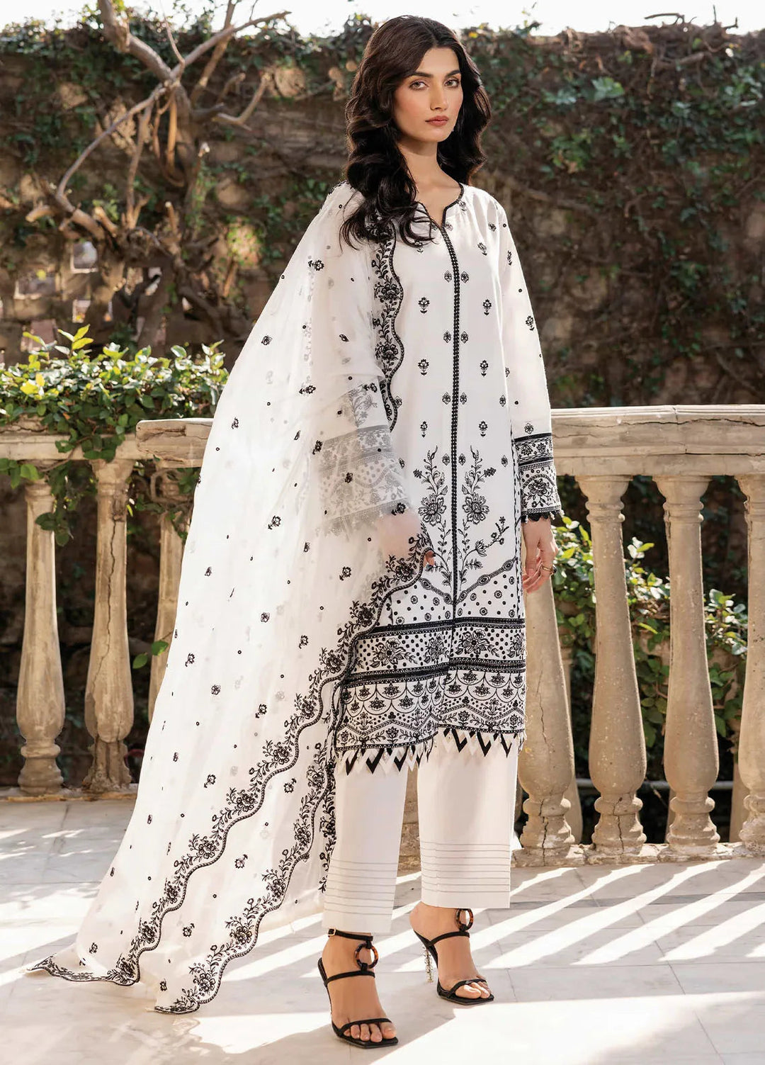 Bahar by Farasha Embroidered Lawn Suits Unstitched 3 Piece FSH25B2 D-07 Ocean Pearl - Summer Collection