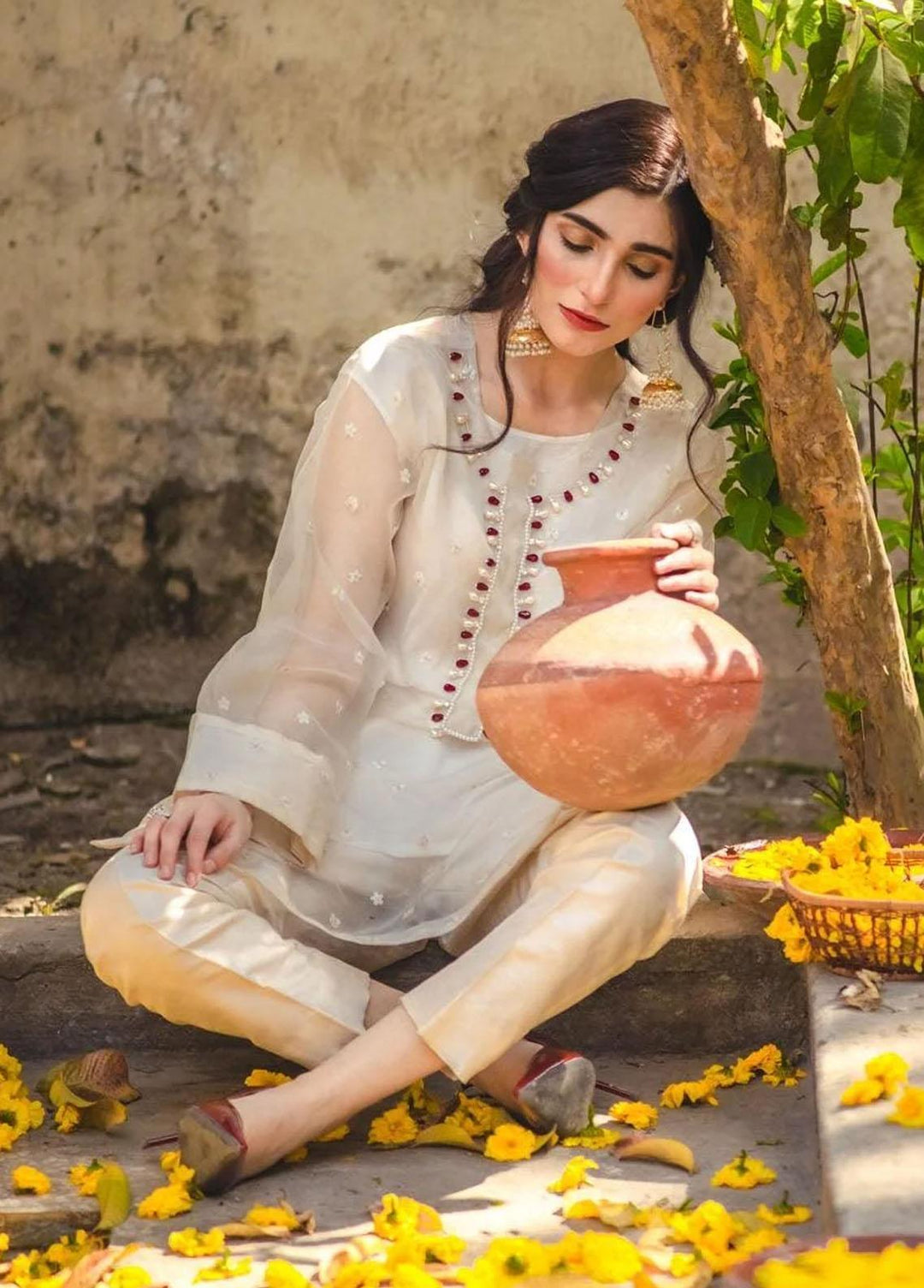 PSK Couture Pret Embroidered Organza 2 Piec Suit MAJESTIC PEARL