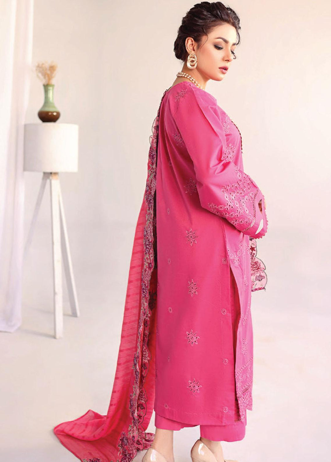 Baharaan By Humdum Embroidered Lawn Suits Unstitched 3 Piece HD23B 07 - Summer Collection
