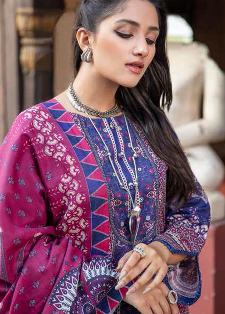Banafsheh Digital Printed Khaddar Suits Unstitched 3 Piece BF21RK D-015 - Winter Collection