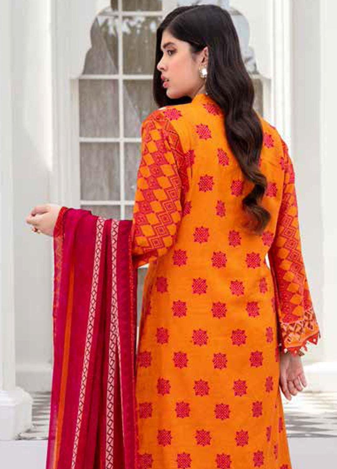 Banafsheh Printed Lawn Suits Unstitched 3 Piece BF22L BNP-01 - Summer Collection