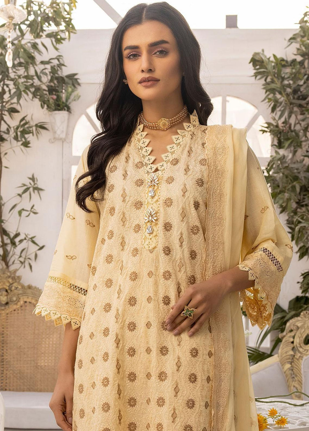 Bareeze By Aalaya Embroidered Lawn Suits Unstitched 3 Piece ALY23-B2 10 - Summer Collection
