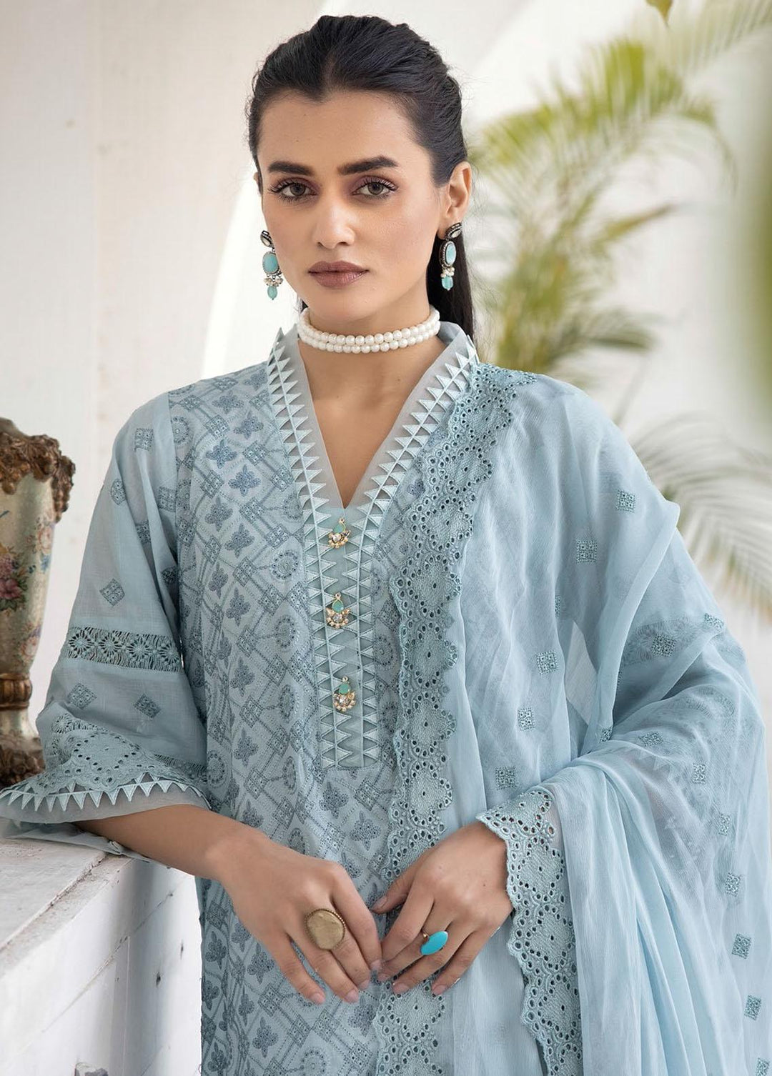 Bareeze By Aalaya Embroidered Lawn Suits Unstitched 3 Piece ALY23-B2 05 - Summer Collection