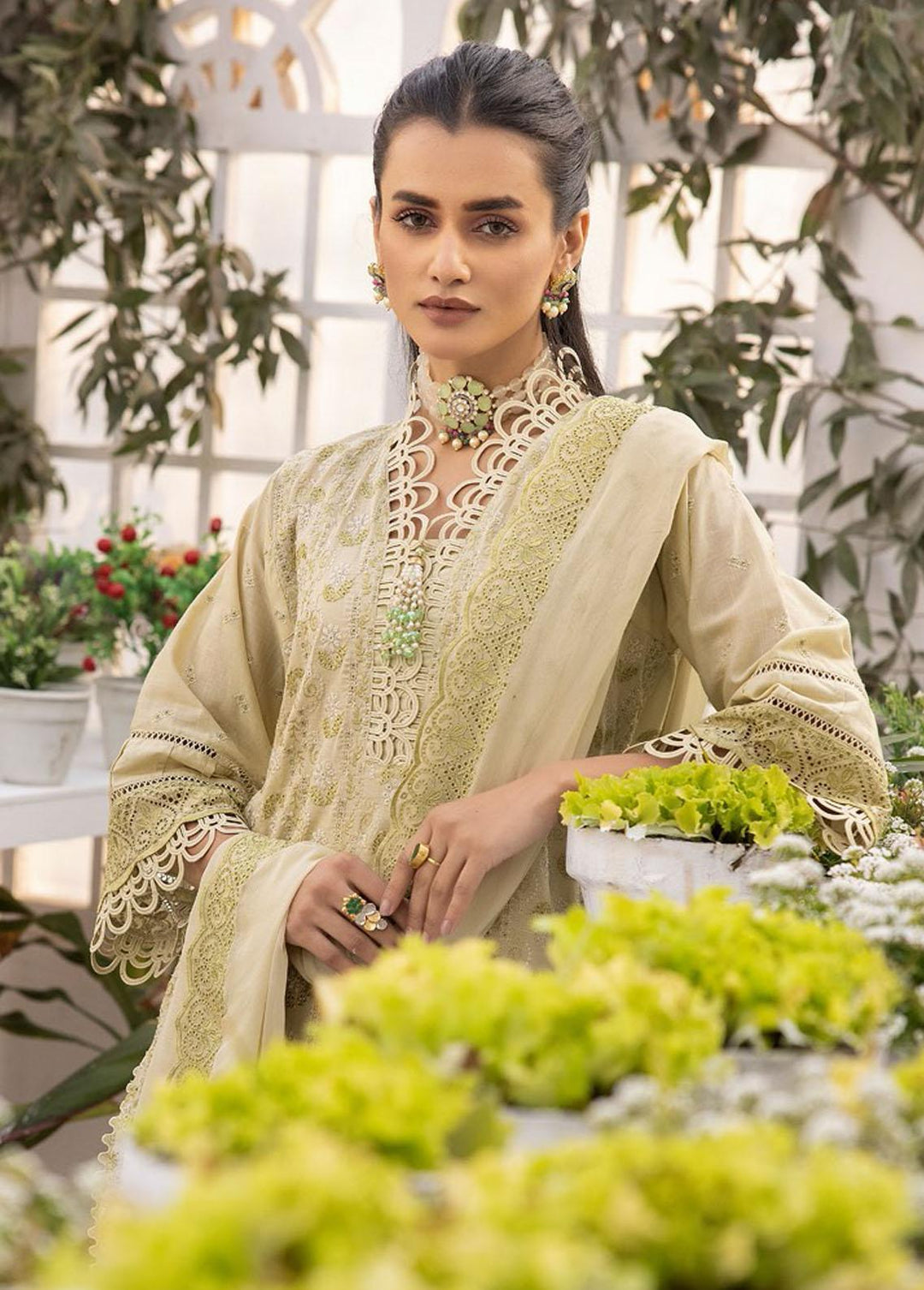 Bareeze By Aalaya Embroidered Lawn Suits Unstitched 3 Piece ALY23-B2 06 - Summer Collection