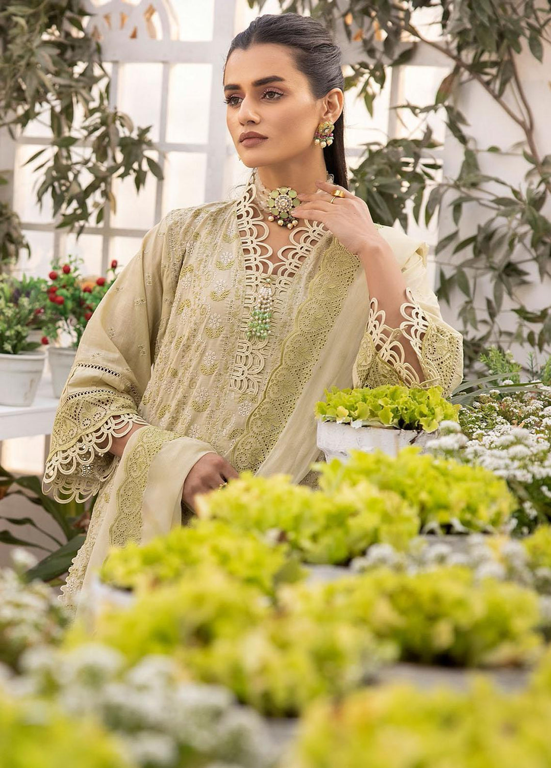Bareeze By Aalaya Embroidered Lawn Suits Unstitched 3 Piece ALY23-B2 06 - Summer Collection