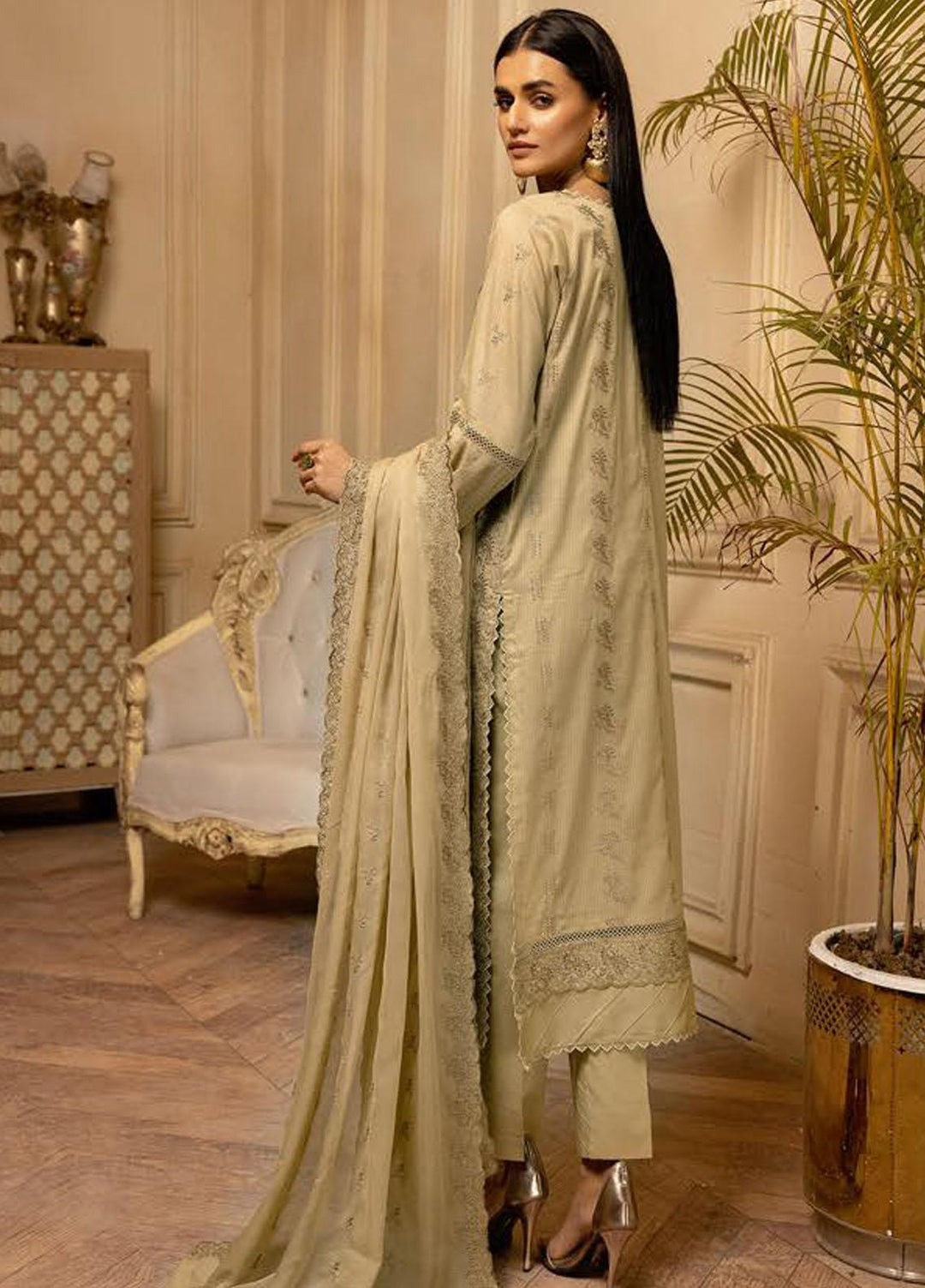 Bareeze By Aalaya Embroidered Lawn Suits Unstitched 3 Piece ALY23B-V3 D-6 - Luxury Summer Collection