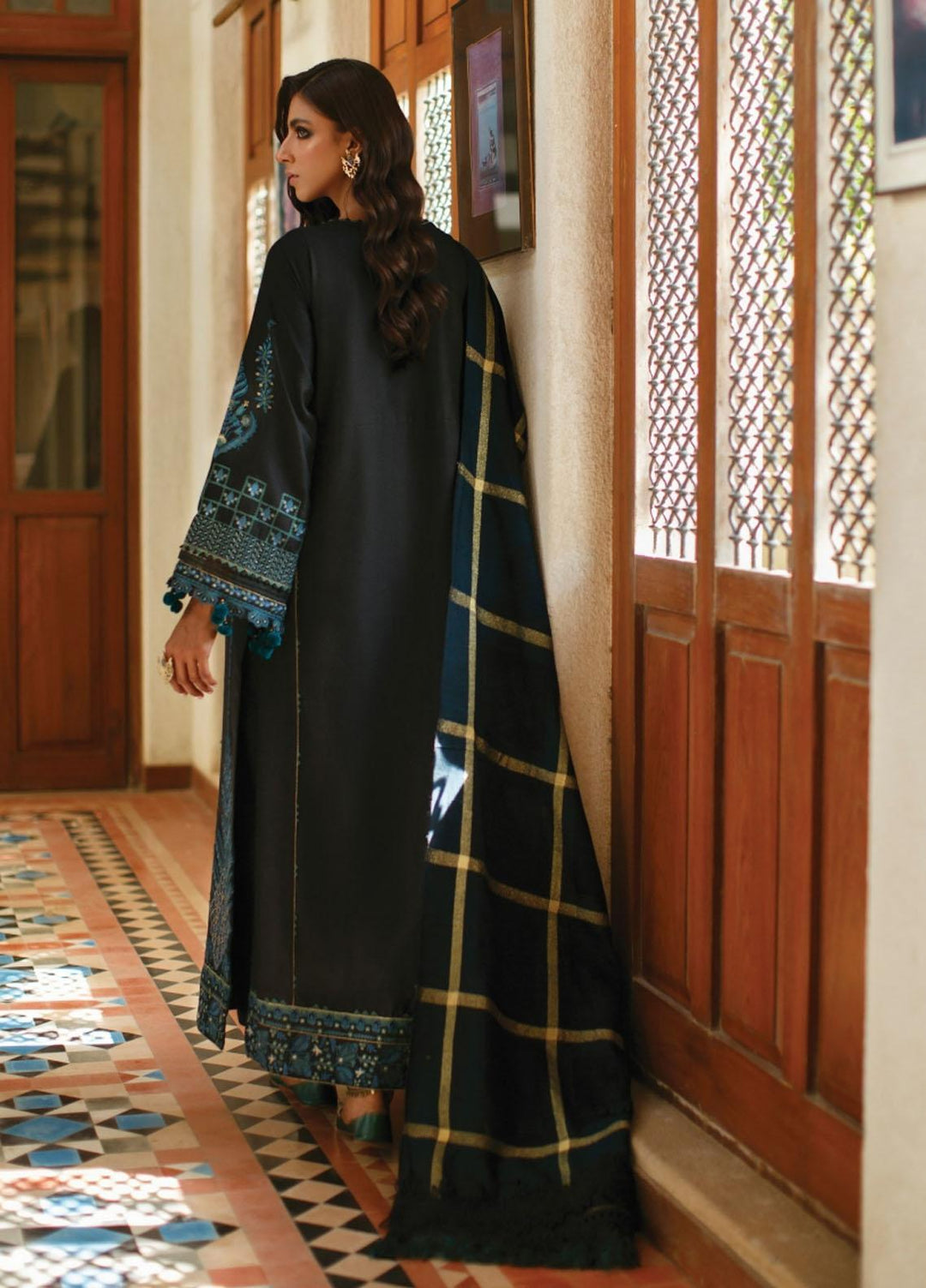 Baroque Embroidered Jacquard Suits Unstitched 3 Piece BQ21KW 01- SPINDLE - Winter Collection