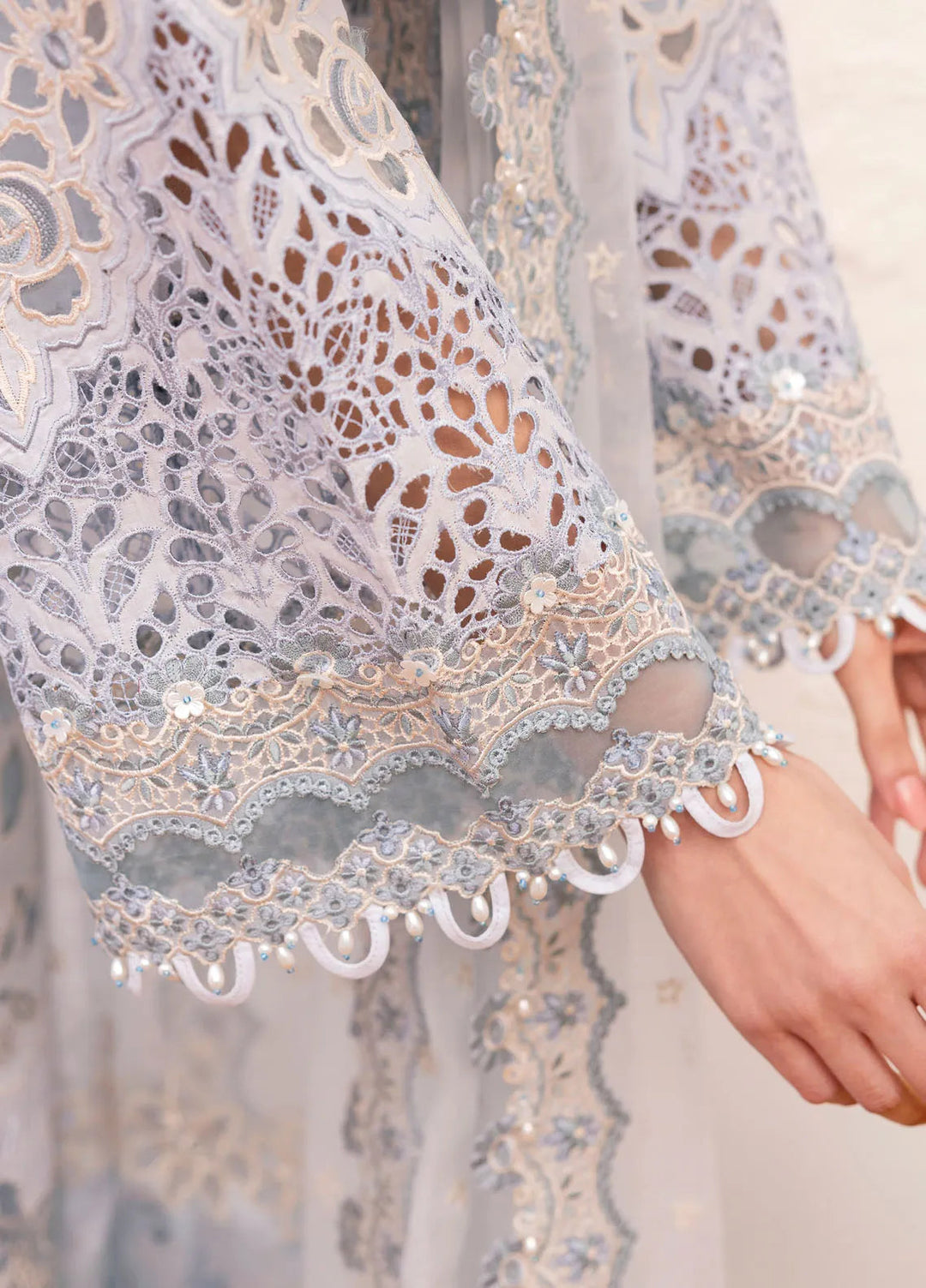 Baroque Embroidered Lawn Suits Unstitched 3 Piece BQ25EL D-02 - Summer Collection