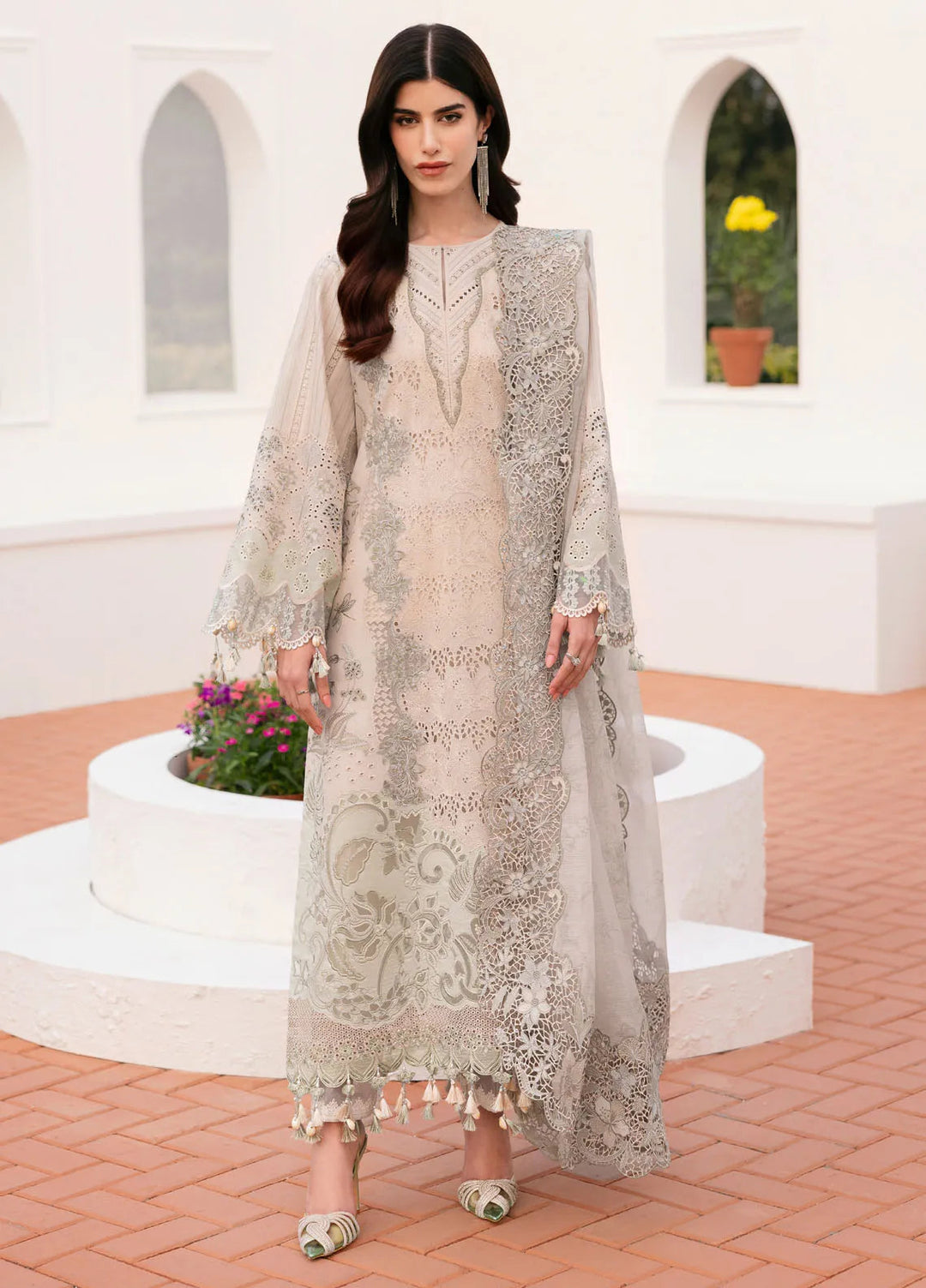 Baroque Embroidered Lawn Suits Unstitched 3 Piece BQ25EL D-04 - Summer Collection